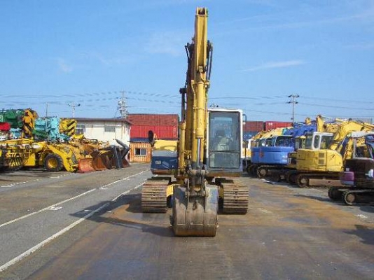 รถขุดดิน PC120-5  มีไลน์หัวเจาะ  กำลังเดินทางเข้าไทยเร็ว ๆ นี้  โทร.081-373-0559