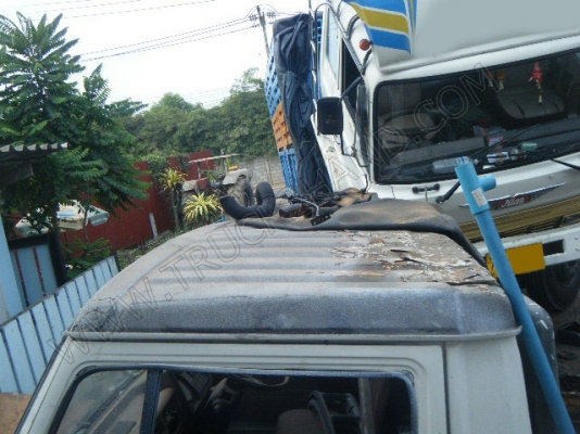 หัวเก๋ง รถบรรทุก 6 ล้อ ยี่ห้อ HINO รุ่น FB หัวเก๋ง รถบรรทุก 6 ล้อ ยี่ห้อ HINO รุ่น FB