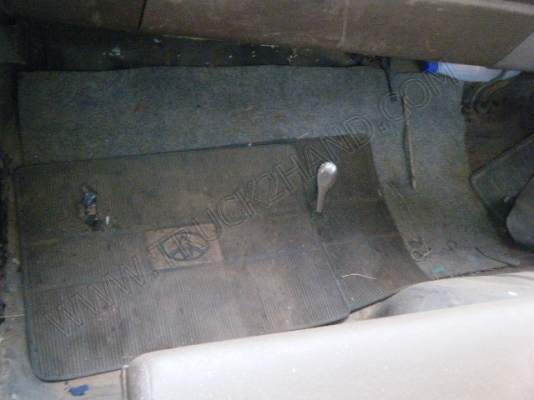 หัวเก๋ง รถบรรทุก 6 ล้อ ยี่ห้อ HINO รุ่น FB หัวเก๋ง รถบรรทุก 6 ล้อ ยี่ห้อ HINO รุ่น FB