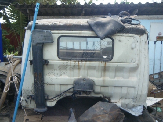 หัวเก๋ง รถบรรทุก 6 ล้อ ยี่ห้อ HINO รุ่น FB หัวเก๋ง รถบรรทุก 6 ล้อ ยี่ห้อ HINO รุ่น FB