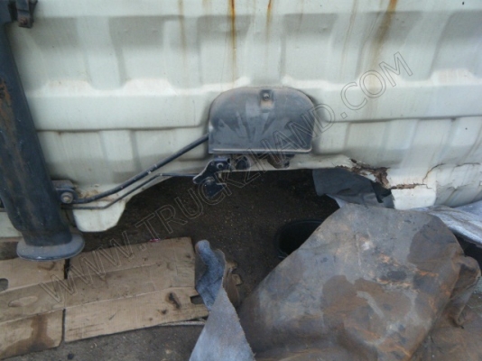 หัวเก๋ง รถบรรทุก 6 ล้อ ยี่ห้อ HINO รุ่น FB หัวเก๋ง รถบรรทุก 6 ล้อ ยี่ห้อ HINO รุ่น FB