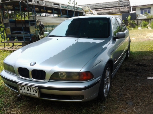 ขายด่วนมากบีเอ็ม523ไอปี2001เครื่องดีสภาพสวยพร้อมใช้ทะเบียนพร้อมโอนสนใจโทรด่วน0892050655