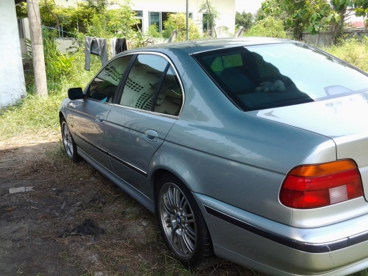 ขายด่วนมากบีเอ็ม523ไอปี2001เครื่องดีสภาพสวยพร้อมใช้ทะเบียนพร้อมโอนสนใจโทรด่วน0892050655