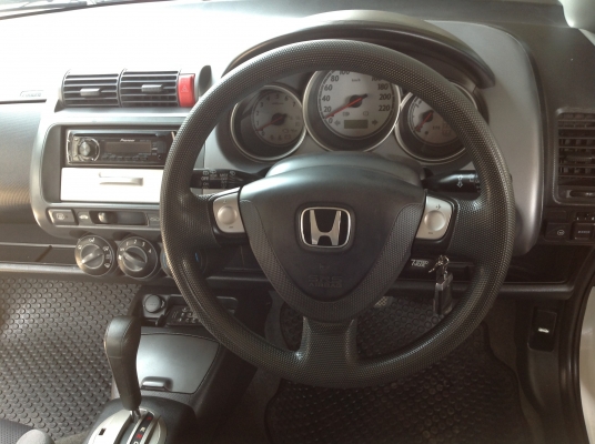 ขายjazzปี04ตัวtopติดแก็ส ไม่ต้องใช้เงินออกรถสักกะบาท