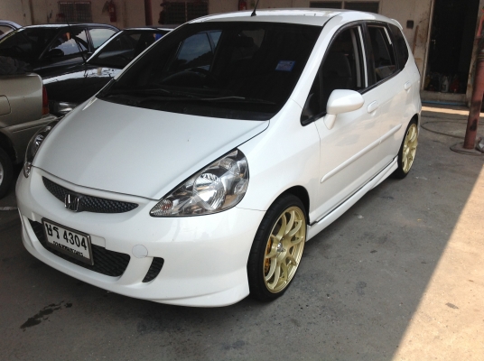 ขายjazzปี04ตัวtopติดแก็ส ไม่ต้องใช้เงินออกรถสักกะบาท