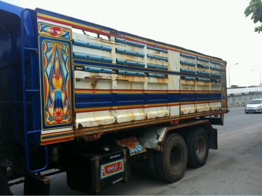 Hino  หัวเปอร์เซีย เครื่่อง P11  320 แรงม้า