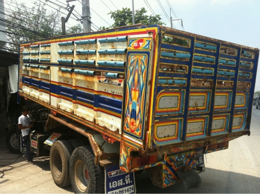 Hino  หัวเปอร์เซีย เครื่่อง P11  320 แรงม้า
