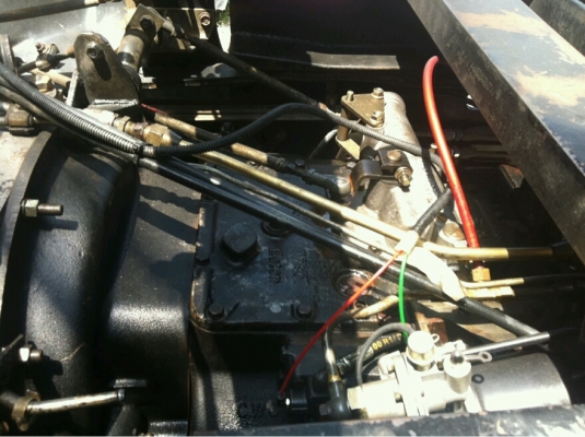 Hino  หัวเปอร์เซีย เครื่่อง P11  320 แรงม้า