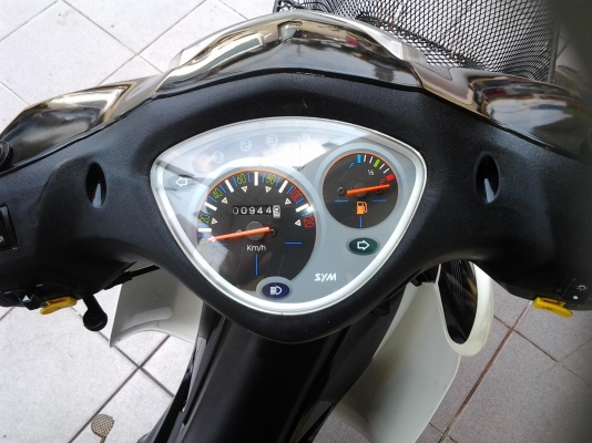 New SYM สตาร์ทมือ 4จังหวะ รถ3เดือนวิ่ง900โล มีทะเบียนพร้อมใช้งาน