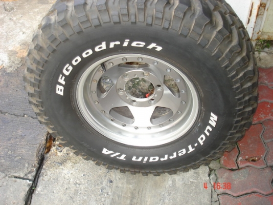 ขายล้ออะไหล่ 7 x 15 สวยๆ เชิญครับ