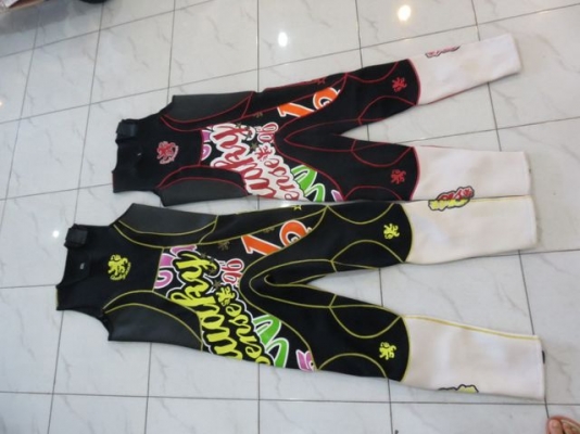 !!!โปรโมชั่นค่ะเว็บสูท QUAKYSERSE ลดทันที 40\%เฉพาะ 2 ตัวนี้เท่านั้น!!!