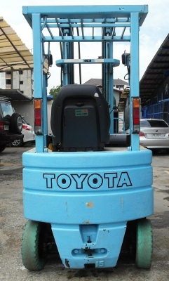 รถยกไฟฟ้านั่งขับขนาด 1.5 ตัน เสาสูง 6 เมตร Toyota 5FB15 มือสองญี่ปุ่น รถยกไฟฟ้านั่งขับขนาด 1.5 ตัน เสาสูง 6 เมตร Toyota 5FB15 มือสองญี่ปุ่น