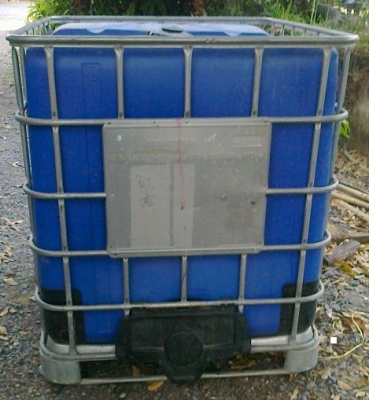 ถัง IBC 1000 ลิตร ( เบ๊าท์ )