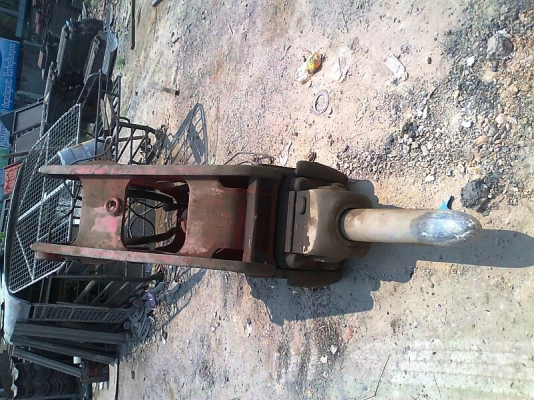 ขายด่วน..หัวแย๊ก OKADA BU11 จากญี่ปุ่น ใช้กับรถแบคโฮ CAT E200 B KOMATSU PC200 ได้ดี รับประกันการใช้งาน.