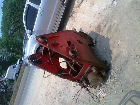 ขายด่วน..หัวแย๊ก OKADA BU11 จากญี่ปุ่น ใช้กับรถแบคโฮ CAT E200 B KOMATSU PC200 ได้ดี รับประกันการใช้งาน.