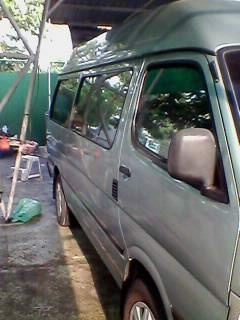 ขายรถตู้ ปี2022 TOYOTA หลังคาสูงติดแก๊สLPG สภาพดีพร้อมใช้งาน ขายรถตู้ ปี2022 TOYOTA หลังคาสูงติดแก๊สLPG สภาพดีพร้อมใช้งาน