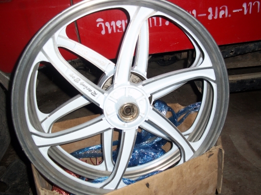 ขายล้อเเม็ก เวฟ125i 1คู่1500บาท
