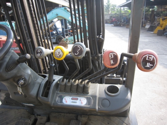 ขาย รถยก TCM 3 ตัน รุ่น FG30 T3 เสาสูง 4.5 เมตร มือสองญี่ปุ่น