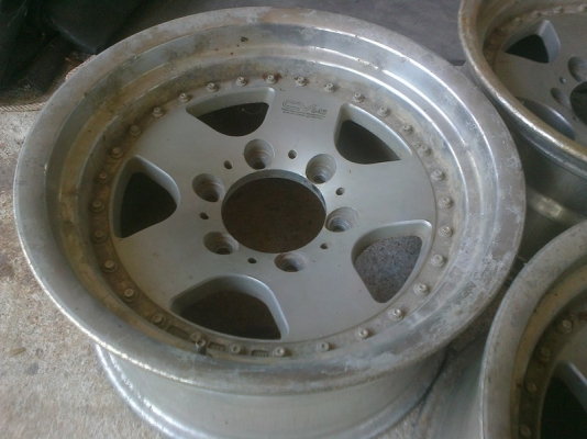 ขายล้อแม็ก6รูขอบ16x8 off-1 มี5วง