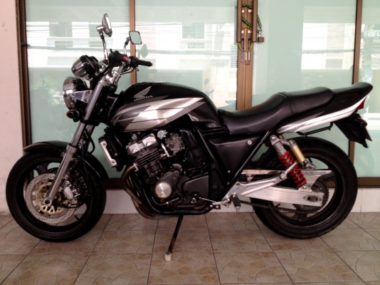 ขาย CB400 SF ปี93 พร้อมเล่มทะเบียน โอนให้ด้วย ราคา 88000 บาท ด่วนๆๆ ขาย CB400 SF ปี93 พร้อมเล่มทะเบียน โอนให้ด้วย ราคา 88000 บาท ด่วนๆๆ