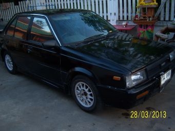 นิสสันซันนี่ิิิิฺฺิิิิB 11  เครื่องดี ติดแก๊สแล้ว ใช้ได้ 2 ระบบ