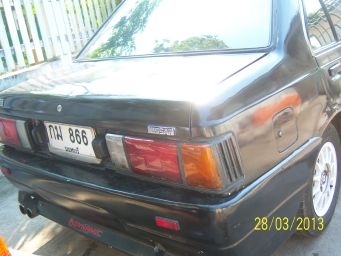 นิสสันซันนี่ิิิิฺฺิิิิB 11  เครื่องดี ติดแก๊สแล้ว ใช้ได้ 2 ระบบ