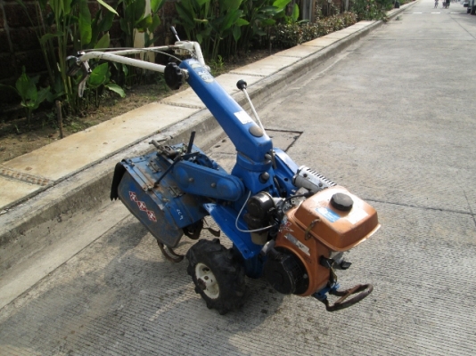 รหัส:13001093รถพรวนดินเดินตามเครื่องKF34GXเบนชิน(3.4ps)มีชุดพรวนดินกว้าง35cm.www.nihonmono.com