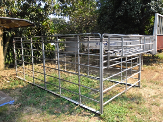 ขาย กระบะ 4 ล้ิอ ยาว 3.20 กว้าง 1.80 ขาย กระบะ 4 ล้ิอ ยาว 3.20 กว้าง 1.80