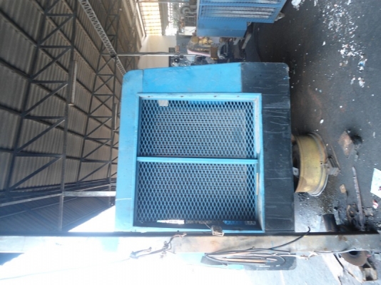 ขายปั้มลม AIRMAN PDS 750  17.5BAR พร้อมใช้งาน รับประกันให้นะครับ เครื่องยนต์ BENZ 8 สูบ