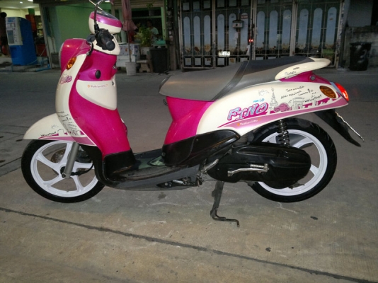 ฟีโน่ปี52 ล้อแม็ค 16500 บาท