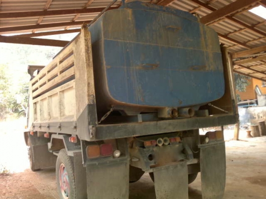 รถอิซูซุ 6 ล้อดั๊ม FTR 11 F  165 แรงม้า  สนใจติดต่อ 081 - 6079515