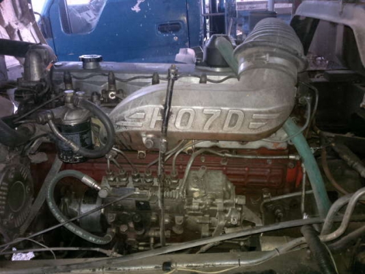 รถฮีโน่ 6 ล้อดั๊ม FG 183 A  195 แรงม้า  ( รถประกอบ )  สนใจติดต่อ 081 - 6079515