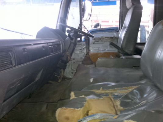 รถฮีโน่ 6 ล้อดั๊ม FG 183 A  195 แรงม้า  ( รถประกอบ )  สนใจติดต่อ 081 - 6079515