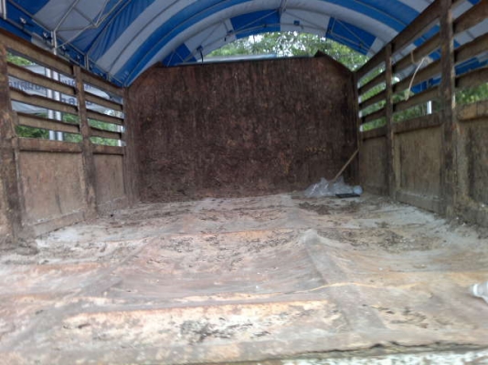 รถฮีโน่ 6 ล้อดั๊ม FG 183 A  195 แรงม้า  ( รถประกอบ )  สนใจติดต่อ 081 - 6079515