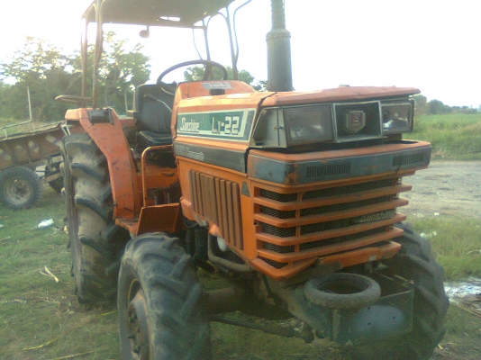 L1-22 สภาพดีพร้อมใช้งาน ขับเคลื่อนสี่ล้อ