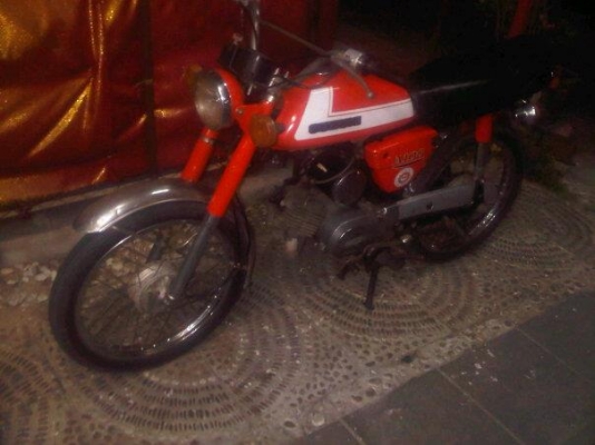 ขาย suzuki A100  เครื่องดี แน่น เดิมๆ แห้งๆ มีเล่มพร้อม