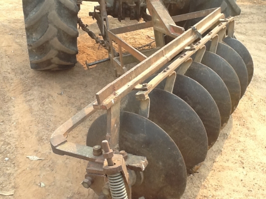 แม็กซี่ 165 พร้อมผานพรวน 7 ใบ เดิมๆดีๆพร้อมใช้งาน..เล่มทะเบียน