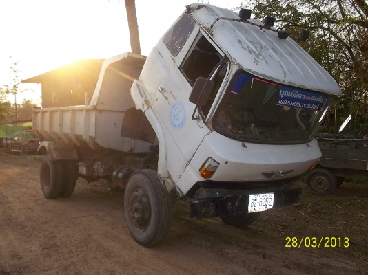 ขาย6ล้อ   KLดั้มดิน