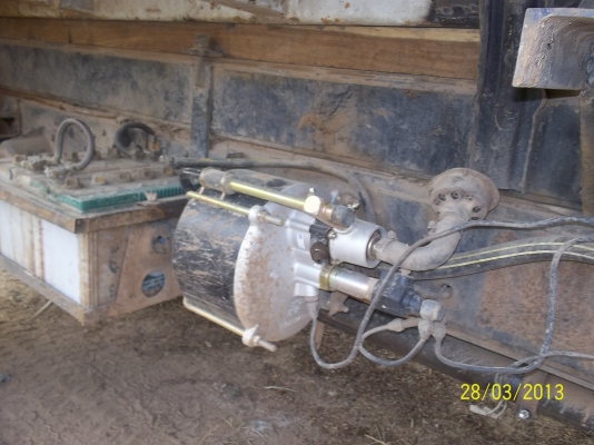 ขาย6ล้อ   KLดั้มดิน