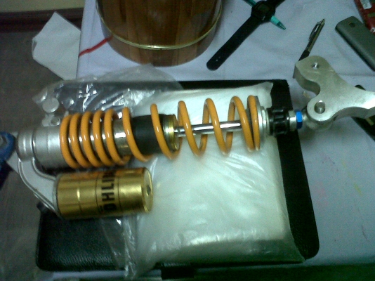 ขายโช๊กใช้ไม่ถึง2อาทิต