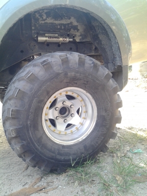 ขายยาง คิงคอปร้า 35x10.5 r15