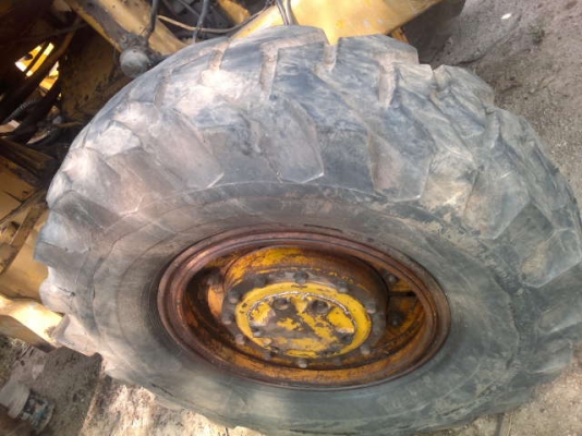 รถตัก 920    สนใจติดต่อ  081 - 6079515