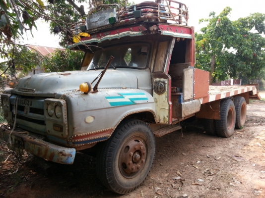 ขายด่วนสิบล้อหน้ายาวหางปลาสองเพลาใหญ่ NISSAN มีสโลว์เครื่อง HO7Cพวงมาลัยเพาเวอร์ทะเบียนเป็นทาดลาดแล้วรีบจอง 0801515451 0811838154