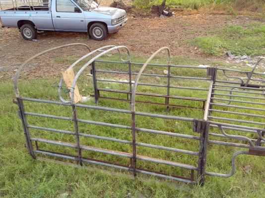 ขายคอกแซงบรรทุกเหล็กแป็ปน้ำใส่รถแค็ป ราคถูก ขายคอกแซงบรรทุกเหล็กแป็ปน้ำใส่รถแค็ป ราคถูก