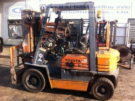 ขายรถ โฟล์คลิฟท์ TOYOTA รุ่น 5-FG20