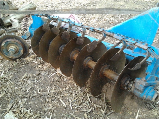 ***ขายแล้วครับขอบคุณ Truck2hand ขาย รถไถFORD 6610 เสื้อลาย ตัวเต็ม ปั๊มโรตารี่ ท่อไอดีใหญ่  สภาพสวย เครื่องแห้ง ติดง่าย งานไม่โหลด ระบบไฮฯ ระบบไฟ ครบ แขนดี ไม่ปะไม่ดาม  พร้อมอุปกรณ์ 2ชิ้น ใบดัน ผาน7CMT เอกสารสัญญาซื้อขาย  พร้อมใช้ พร้อมลุยงาน ราคาต่อรองได