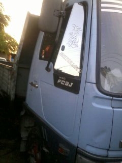 ขายรถบรรทุก6ล้อ HINO FC3J เครื่อง  JO7C 165 แรง ปี40 เครื่องดี คัสชีส์สวย กระบะคาโก้ยาว6.50เมตร