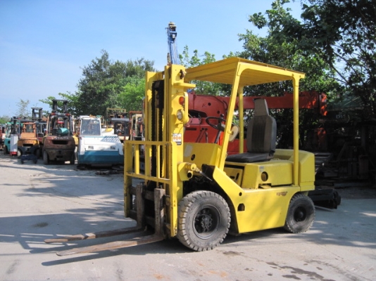 ขายรถยกขนาด 2.5 ตัน เครื่องดีเซล ยี่ห้อ TCM นำเข้าจากญี่ปุ่น