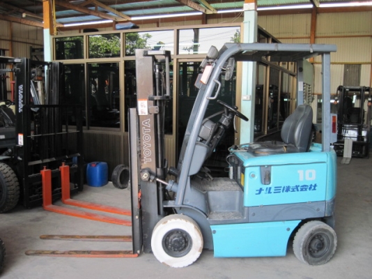 ขายรถยกไฟฟ้าขนาด 1 ตัน เสา 3 ม. สภาพดี นำเข้าจากญี่ปุ่น