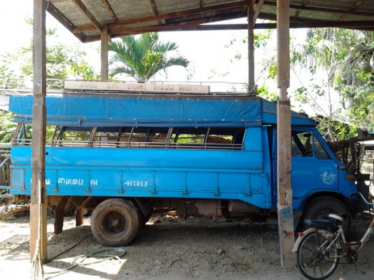 ขาย 6 ล้อ TOYOTA BU-15 วางเครื่องใหญ่ๆ WO6E 165 แรง แห้งดี แรง ไม่มีหลวม ช่วงล่างใหญ่ HINO 6น็อต คัสซีสวย ยางดี 6เส้น กระบะ4.30ม.สวยไม่ผุ พื้นไม้ไม่มีหักไม่ดาม พร้อมหลังคาโดยสาร สภาพสวย พร้อมใช้งาน ราคาต่อรองได้ครับ